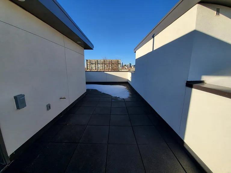 542 Kalamath St #3 — Photo 6