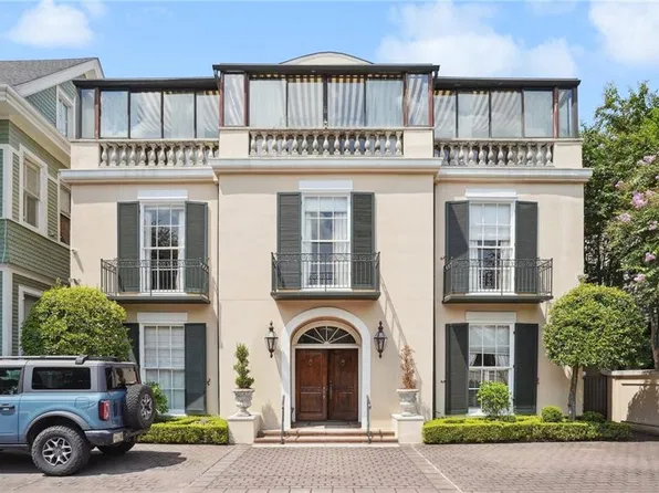 2721 Saint Charles Ave APT 1A, New Orleans, LA 70130