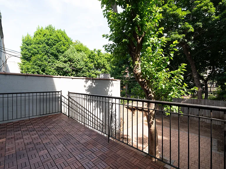361 Gates Ave #1 — Photo 13