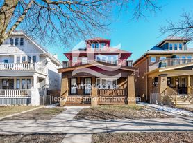 2650 N 50th St, Milwaukee, WI