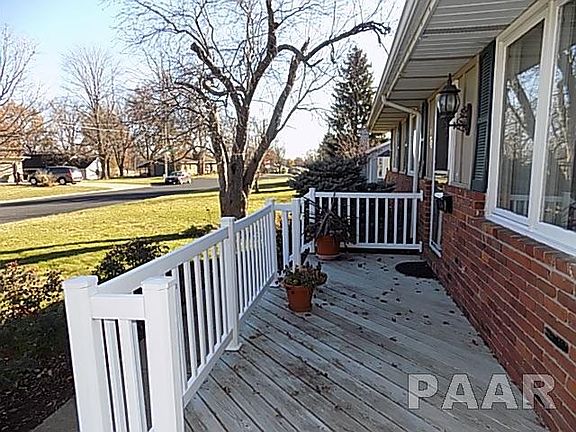 3rd image of 4707 N Nelson Dr