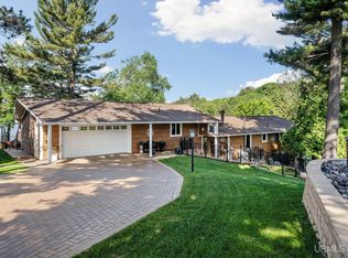 1125 Owaissa St, Negaunee, MI 49866