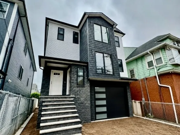 670 Summer St, Elizabeth City, NJ 07202