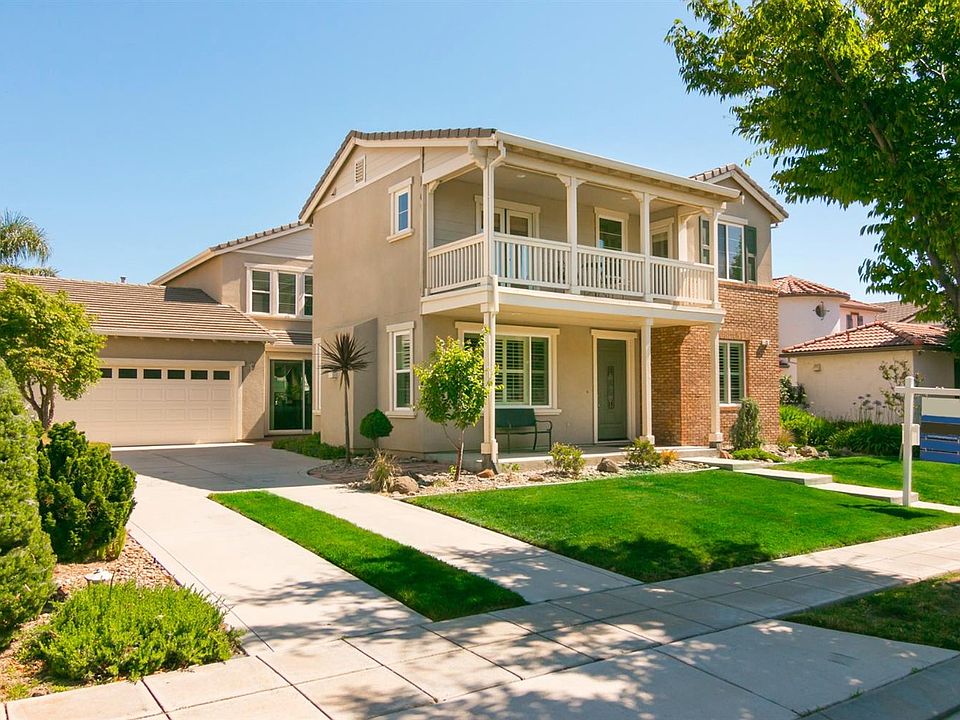 1st image of 73 Felicia Ave