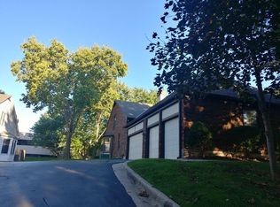 10565 Riley St, Overland Park, KS 66212