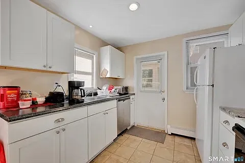 14 White Oak Ave #1 — Photo 5