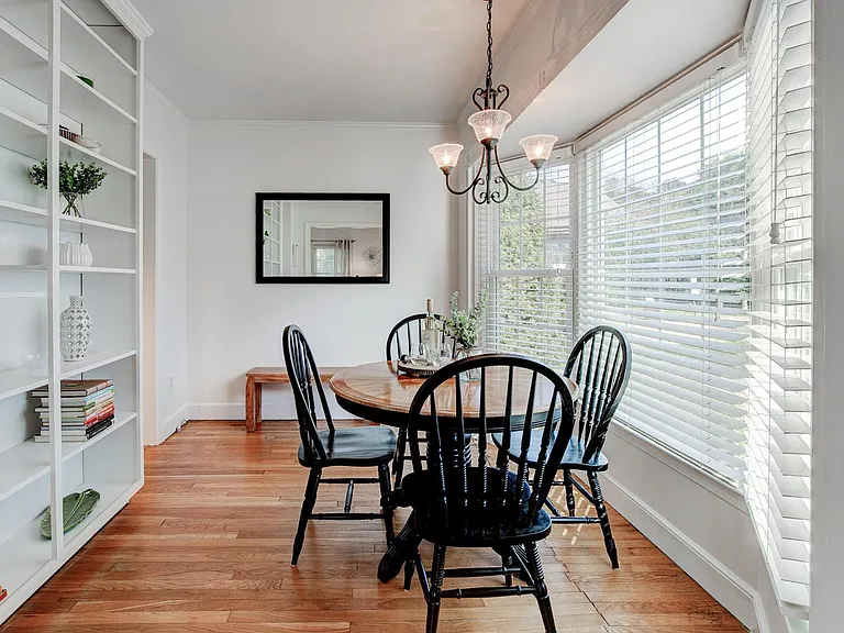 626 Myers Ln — Photo 17