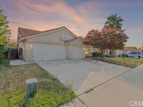 2121 Begonia Ct, Hemet, CA 92545