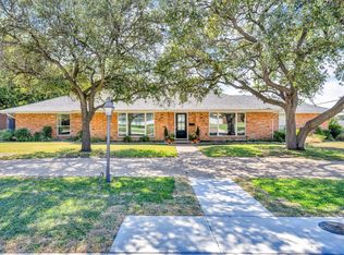3708 Waldorf Dr, Dallas, TX 75229