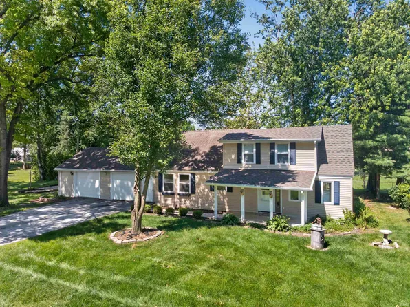 3918 Woodhill Dr, Fort Wayne, IN 46804