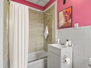 129 River St #2F, Olyphant, PA 18447