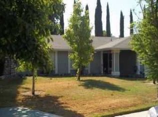 1739 Pinyon Cir, Corona, CA 92882