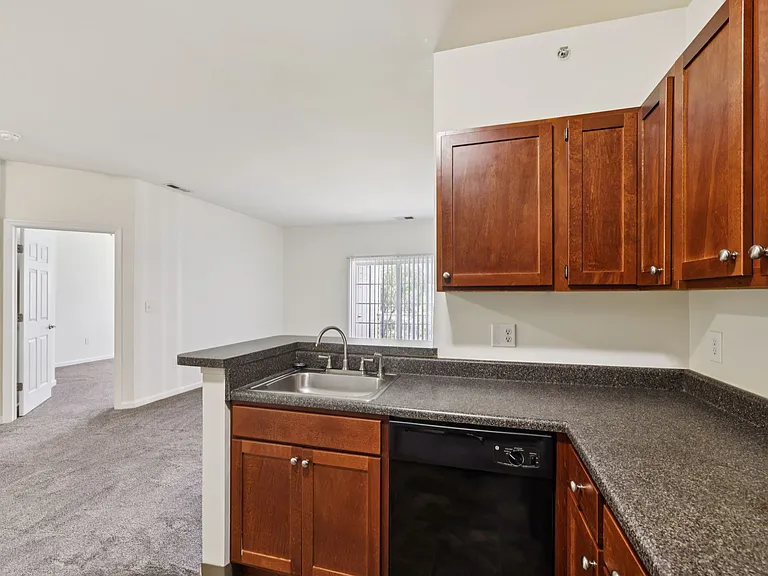 The Residences at Seven Gables — Photo 44
