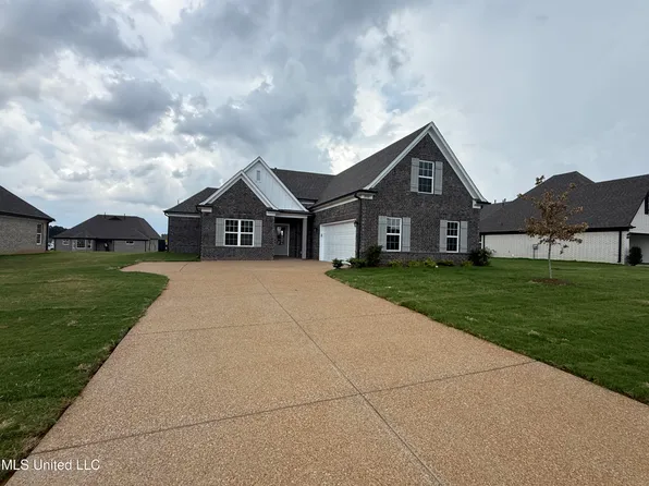 2464 Julianna Dr, Southaven, MS 38672