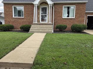 206 S Main St, Creston, OH 44217