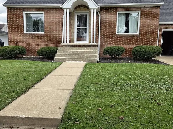 206 S Main St, Creston, OH 44217