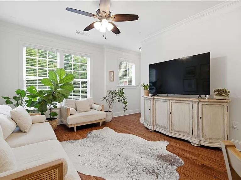 1231 Ashford Creek Park NE — Photo 11