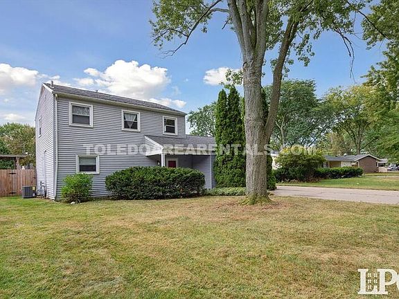 2nd image of 3633 Prairie Ave