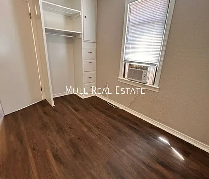 4801 N Willow Ave — Photo 13
