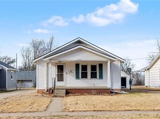 6620 Vancil Pkwy, Saint Joseph, MO 64504