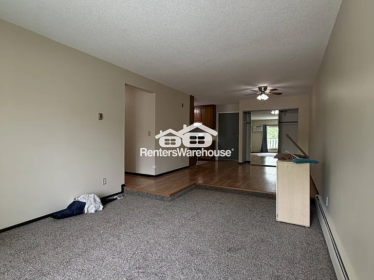 1601 N Innsbruck Dr #302 — Photo 5