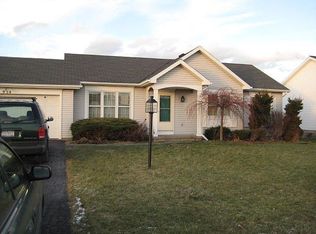 934 Dibbles Trl, Webster, NY 14580