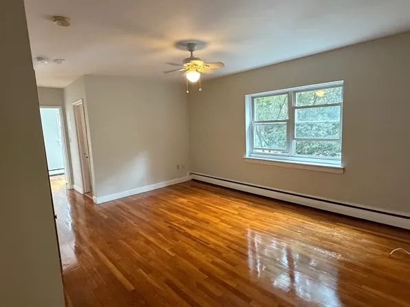 61 Selkirk Rd, Boston, MA