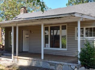 254 SW Rogue River Ave, Grants Pass, OR 97526