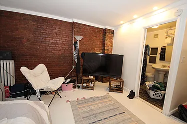 Rented by Bien Realty Ltd