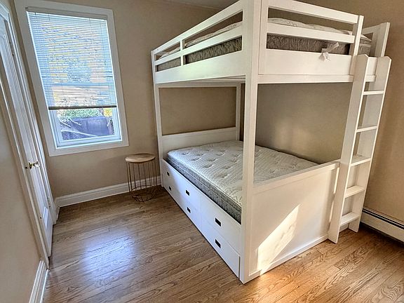 2nd image of 166 W Lincoln St APT 2