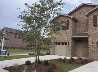 8782 Brown Pelican Cir, Navarre, FL 32566