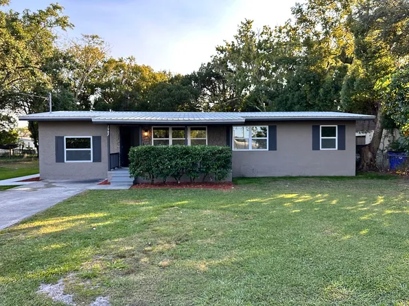 2907 5th St, Saint Cloud, FL 34769