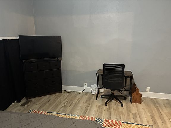 4th image of 57 Drummer Ave #1
