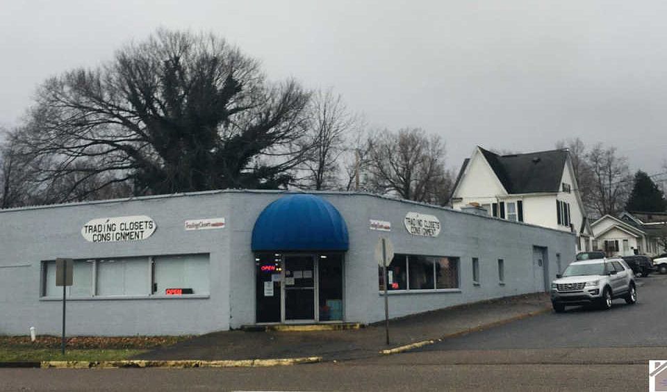 1st image of 1300 Poplar St