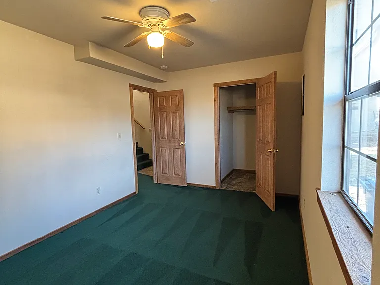 284 Jefferson St — Photo 14