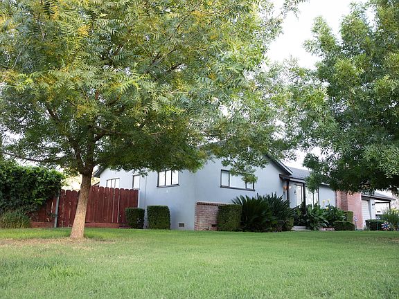 2nd image of 110 N Linwood Street