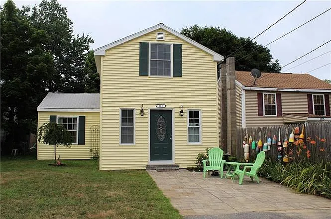 103 Ocean Ave — Photo 2