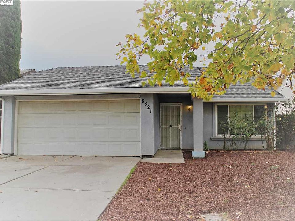 1st image of 8821 Hillcrest Ave