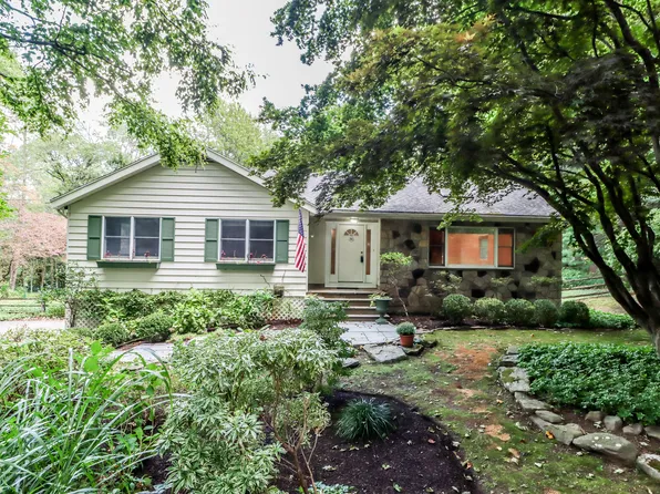 92 Old Washington Road, Ridgefield, CT 06877