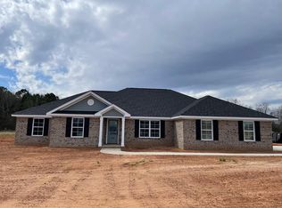 1260 Freeport Dr, Sumter, SC 29154