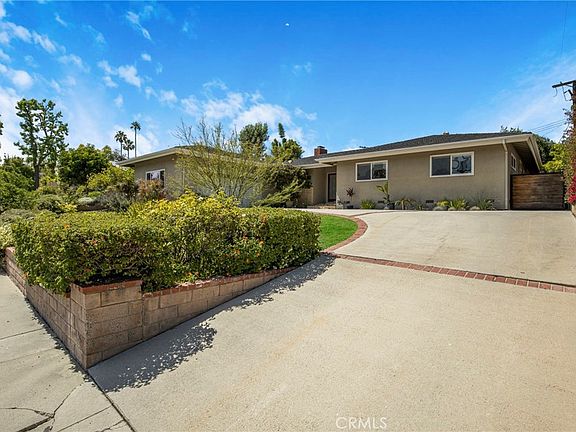 4th image of 23939 Califa St
