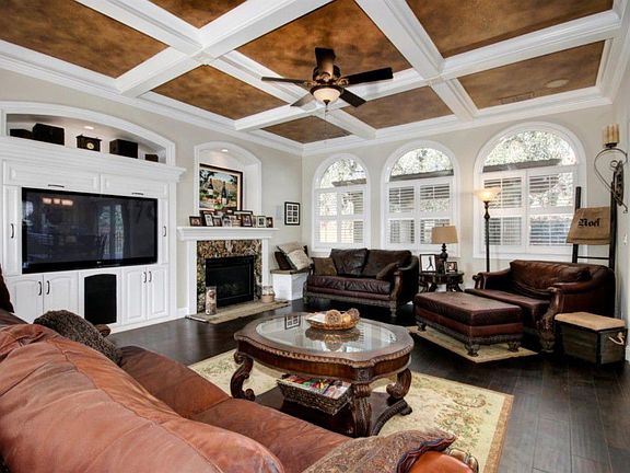 4th image of 6707 Steele Oak Ln
