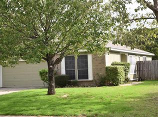 1501 Hollow Tree Blvd, Round Rock, TX 78681