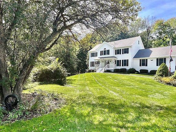 2nd image of 1168 Craigville Road