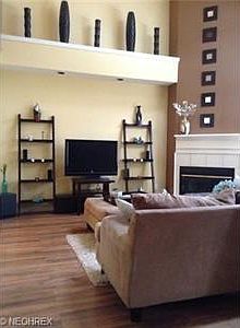 4th image of 29340 Dewberry Ln #36