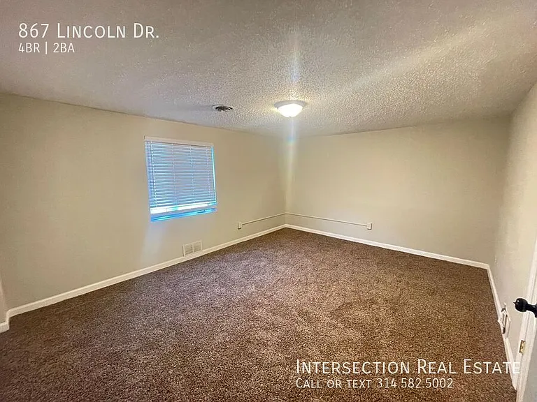 867 Lincoln Dr — Photo 24