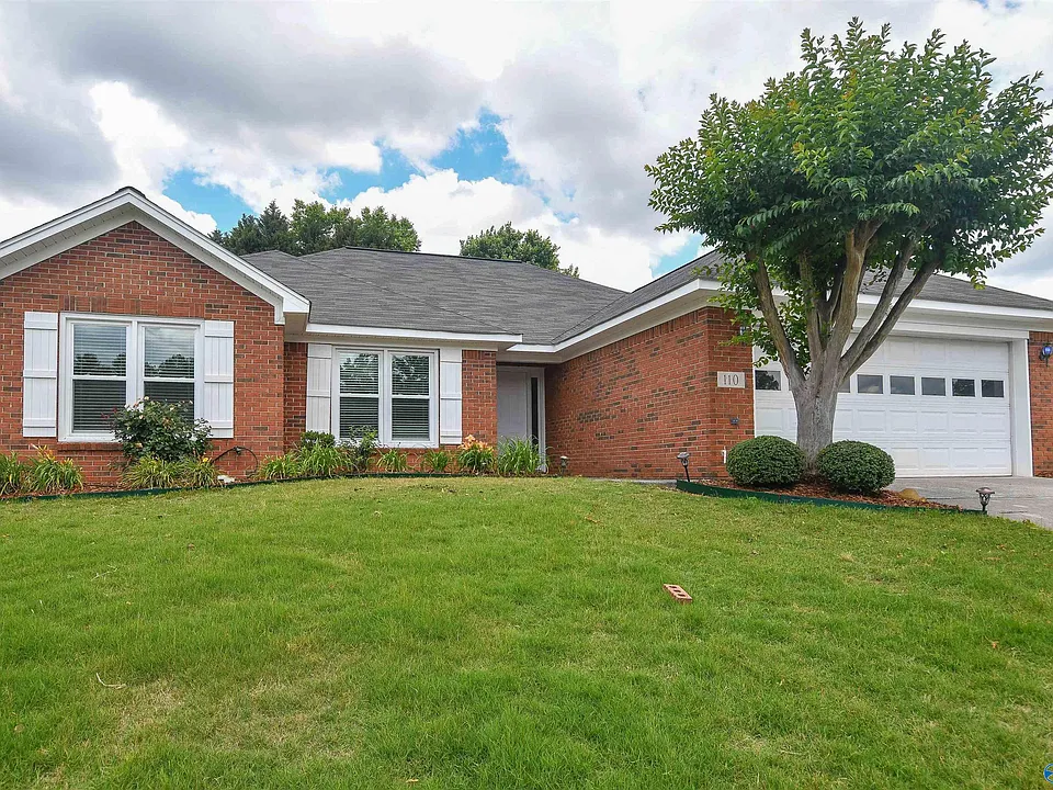 110 Mickelo Ln