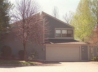 502 Harvest Cmns UNIT 502, Westport, CT 06880