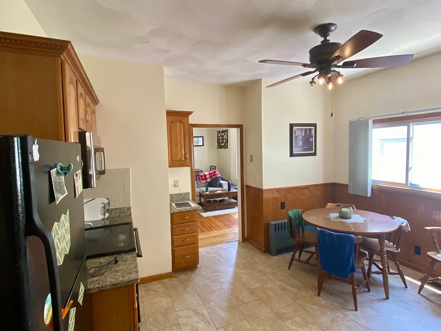 3 bed, 1200 sqft, $3,500 — Photo 3