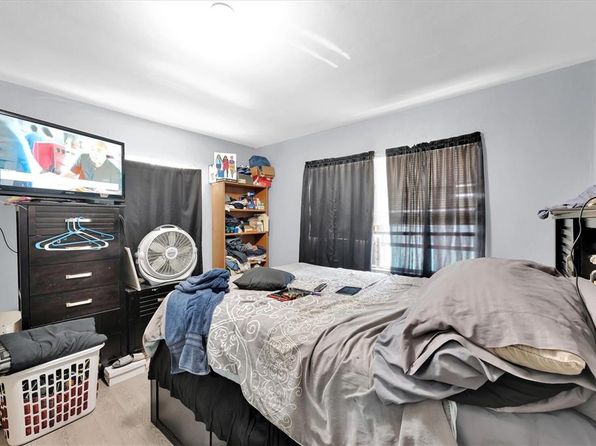 saint-petersburg-florida-81403882 picture